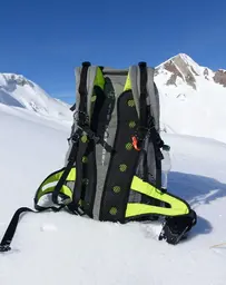 APCO Hike - Superlight Hike & Fly paraglider harness view 2