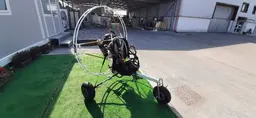 Air Italy - Black Angel - Paramotor Paramotor Roll Aid trike view 6