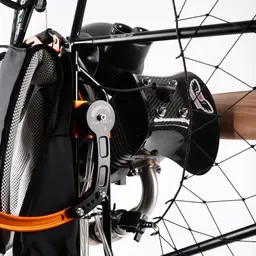 Air Italy - AIRGE Paramotor - Corsair Black Devil Ansicht 22