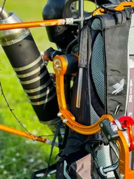 Air Italy - AIRGE Paramotor - Corsair Black Devil Ansicht 15