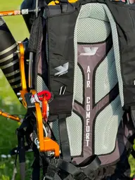 Air Italy - AIRGE Paramotor - Corsair Black Devil Ansicht 16