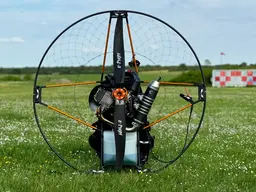 Air Italy - AIRGE Paramotor - Corsair Black Devil Ansicht 3
