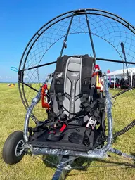 Air Italy - Black Angel - Paramotor Paramotor Roll Aid trike view 14