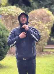 Paramaniac Shop jacket - multifunctional, detachable hood, many pockets and details view 5